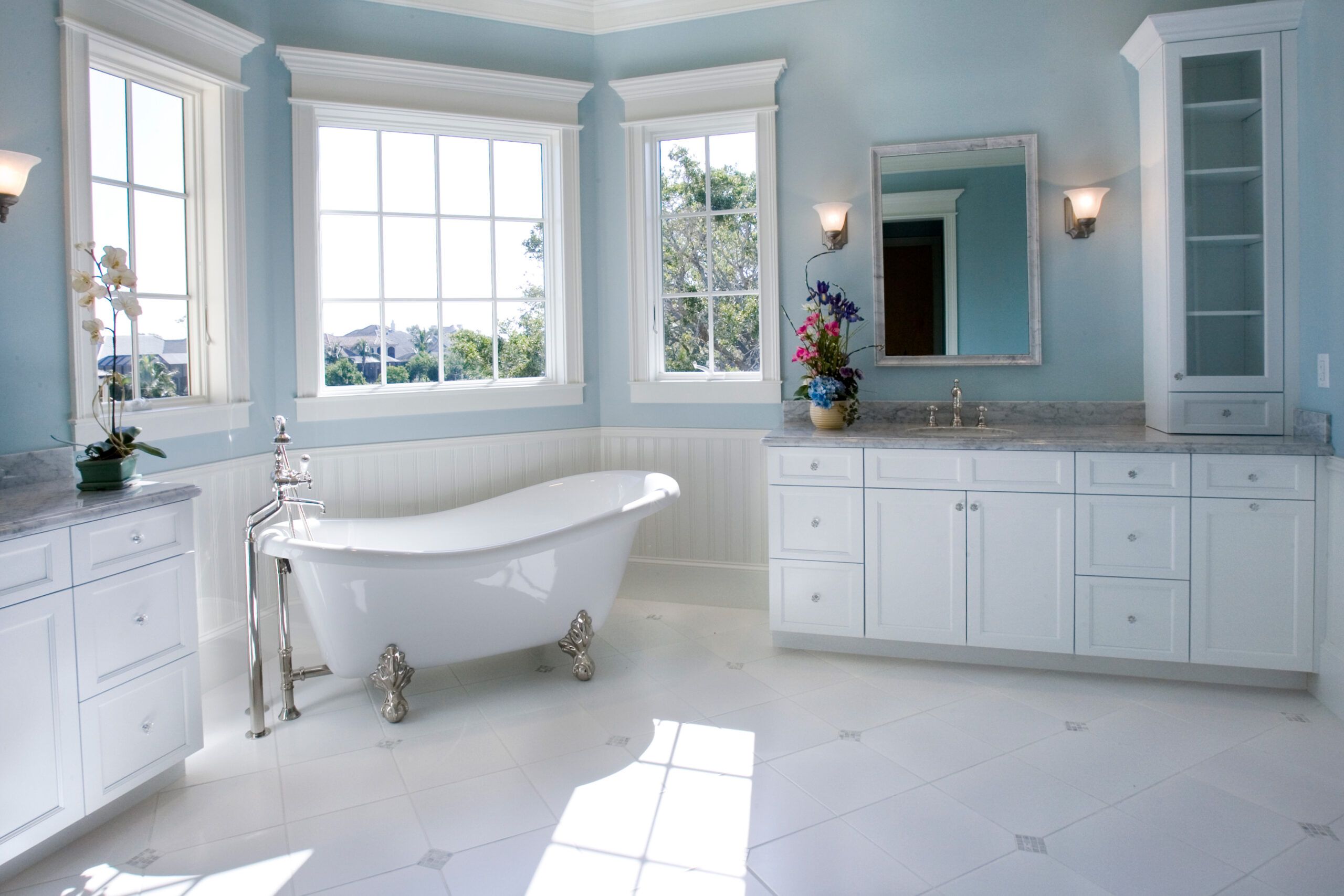 What Are The Most Popular Bathroom Paint Colours In 2023? | Bathtime  Mobility
