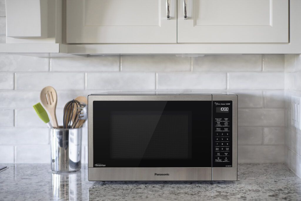 best_small_microwave_panel