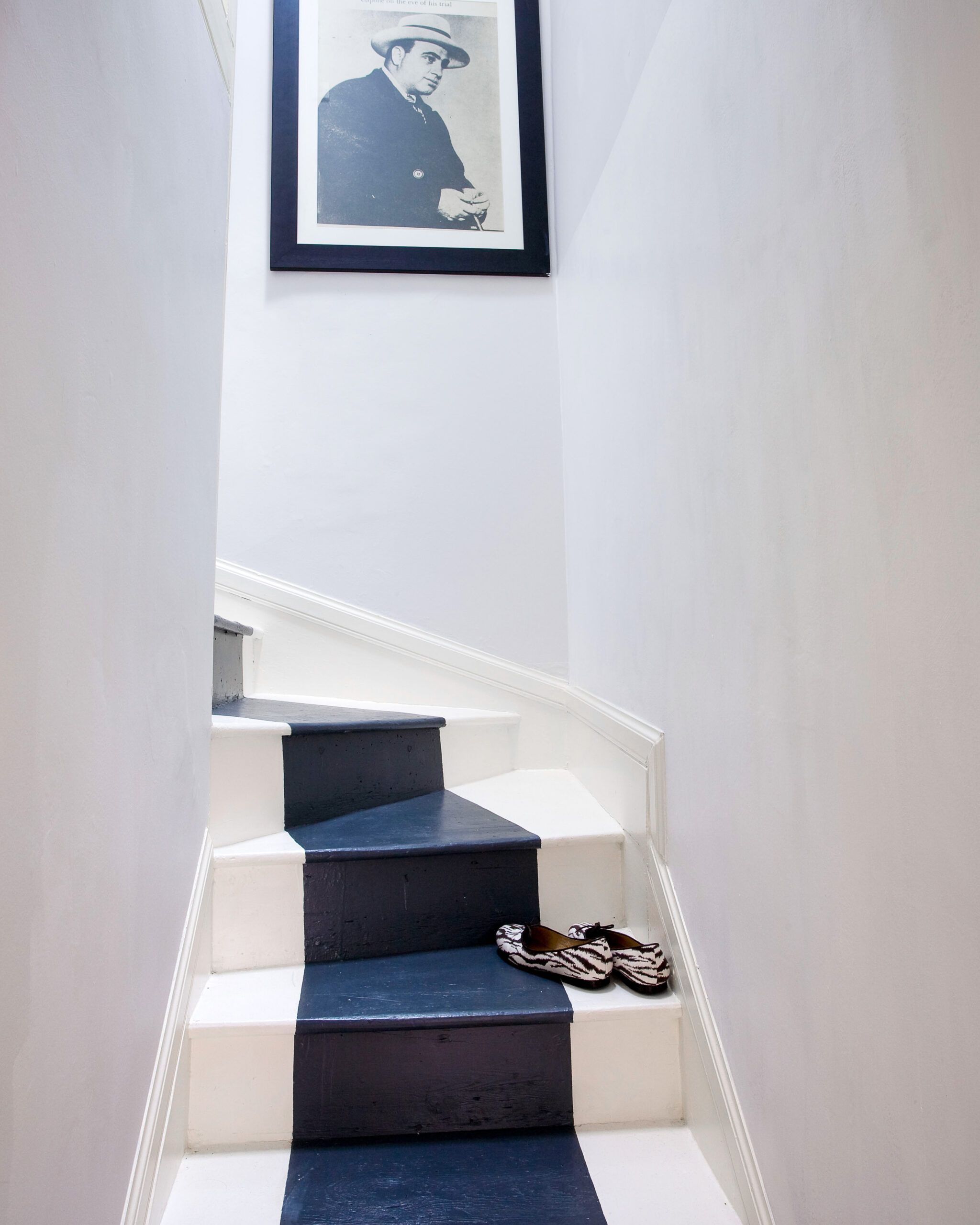 Best Paint for Stairs in a Basement