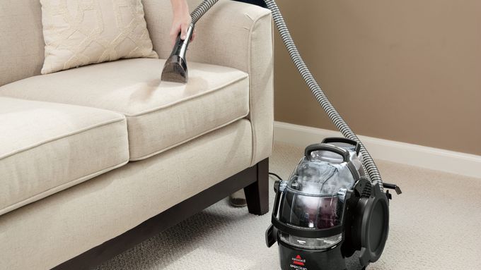 best_upholstery_cleaner_panel