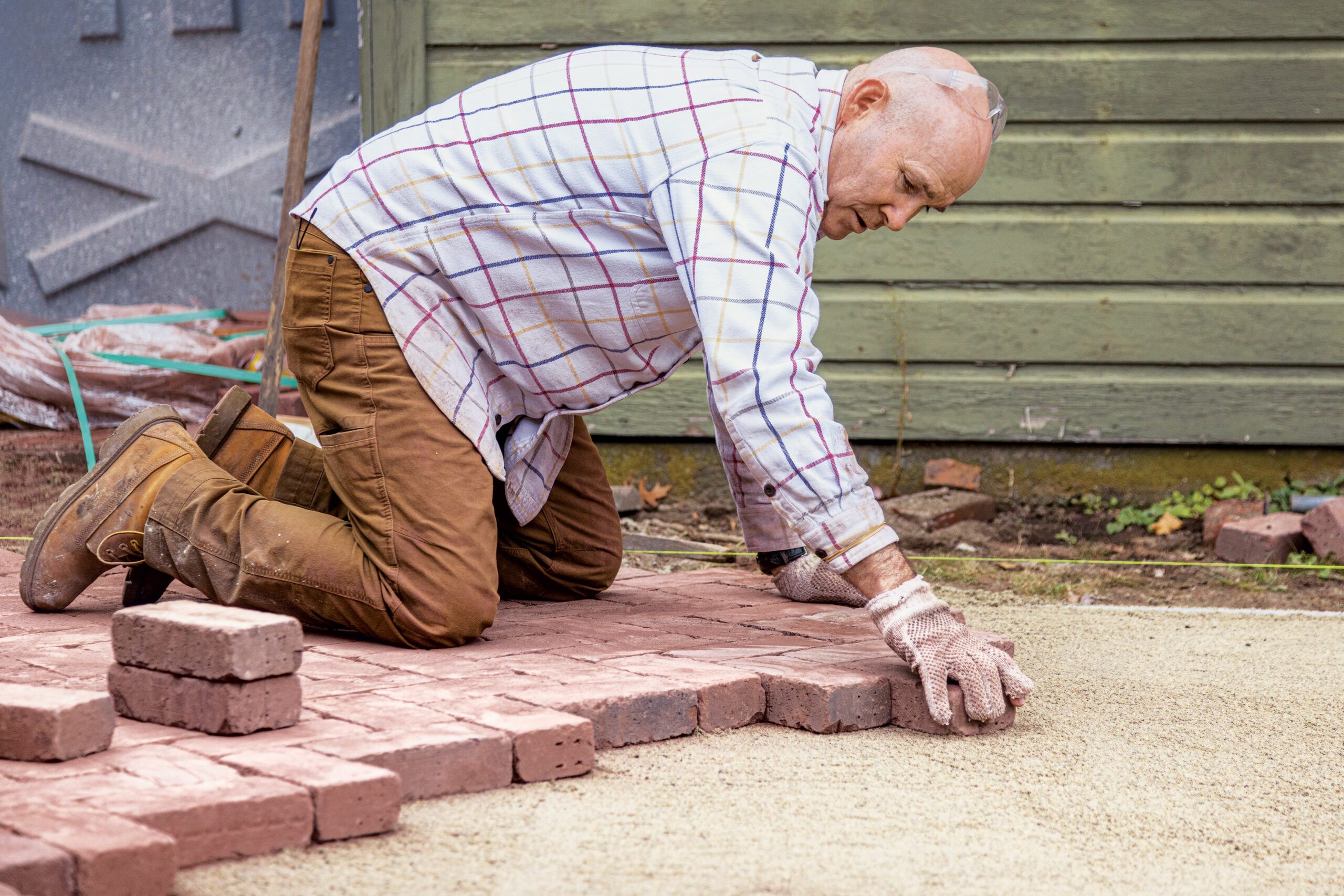 All About Brick Pavers: Pros & Cons, Types, Installation - This