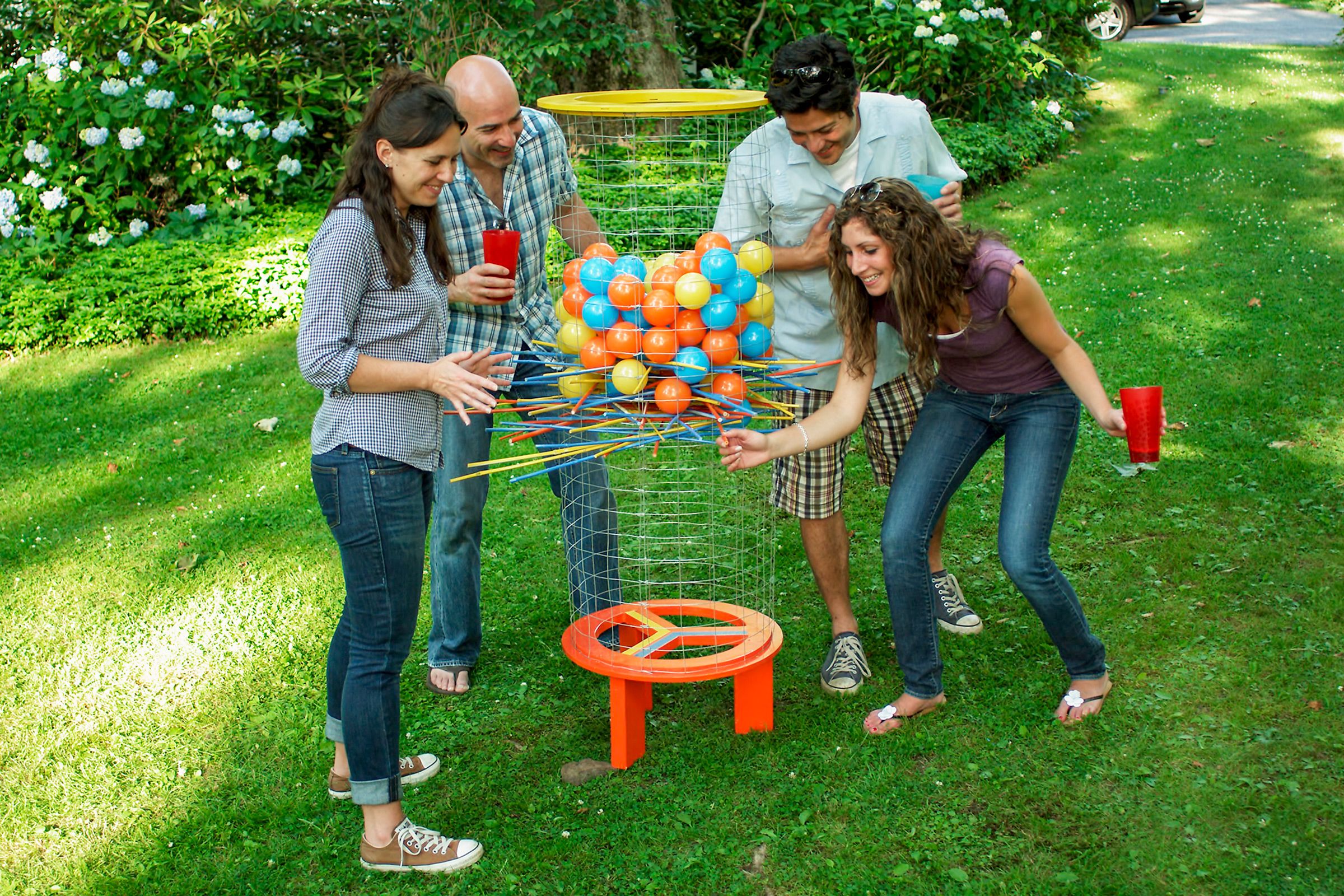 Plastic ball best sale jenga tower