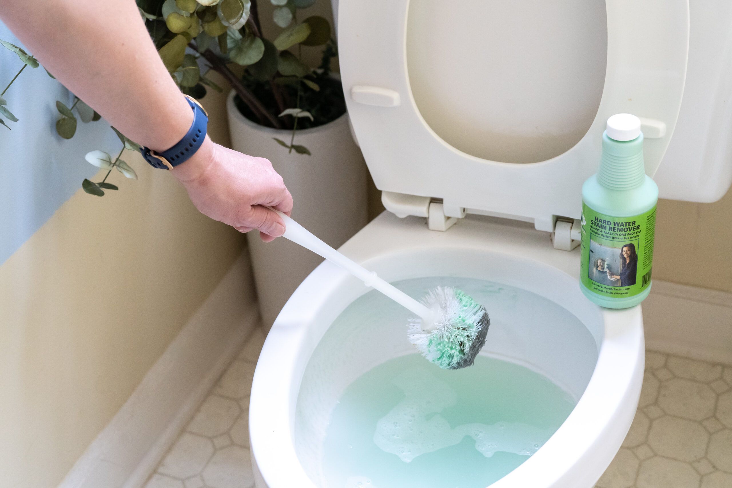 The 5 Best Bathroom Cleaners (2023 Review) - This Old House