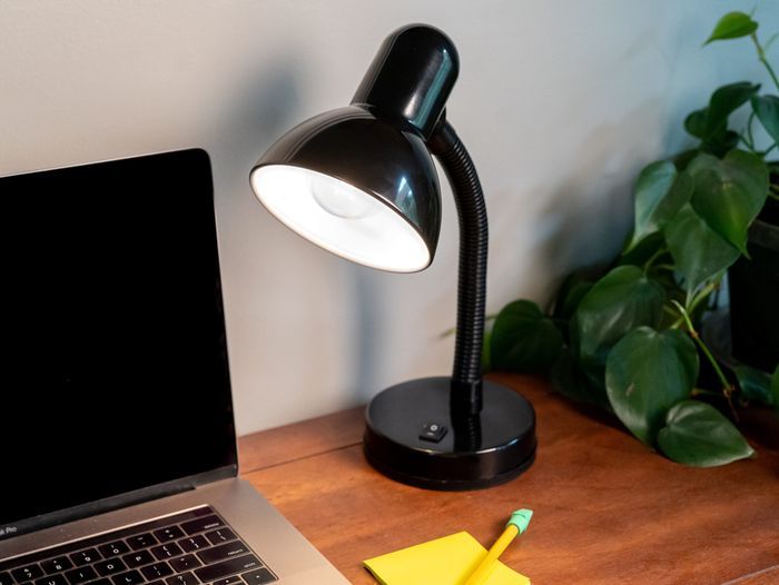 best_desk_lamp_panel