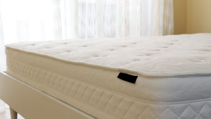 Mattress_iStock_1328856921