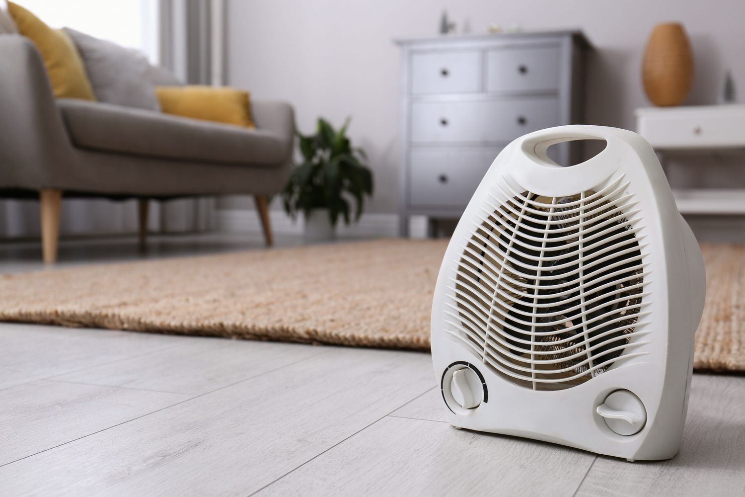 portable_heater_iStock_1390275521