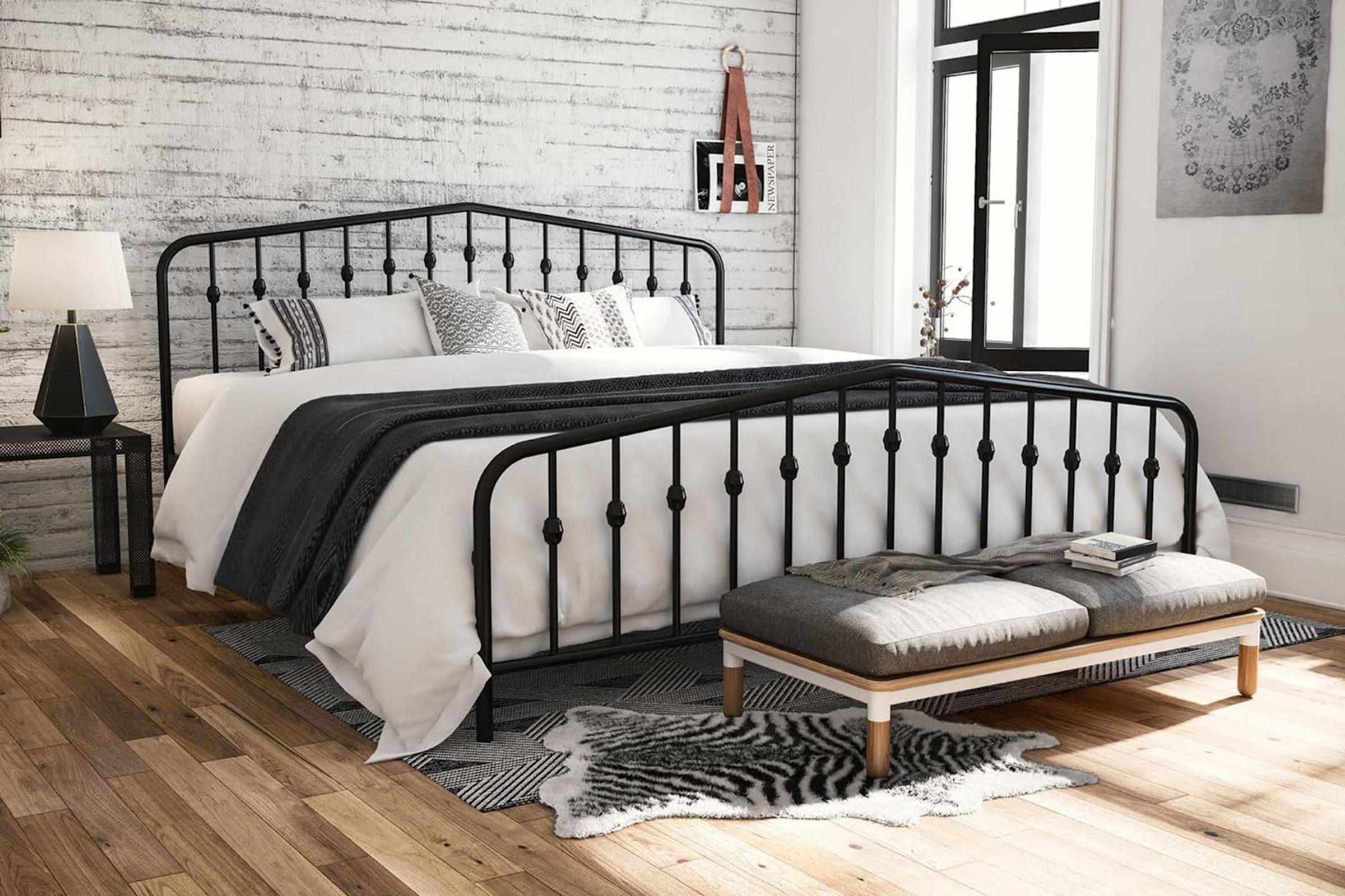 metal bed frame king        
        <figure class=