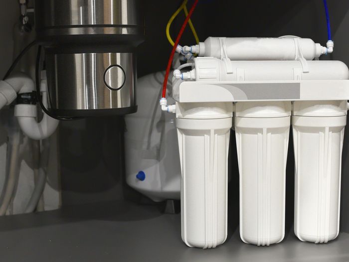 Best Under-Sink Water Filter guide lead image
