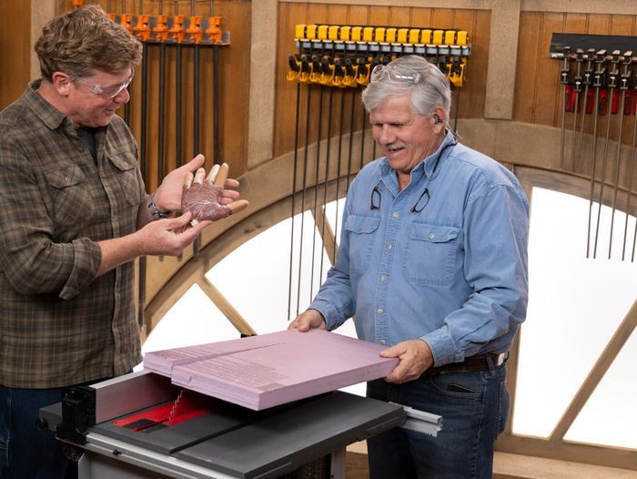 S21 E25, Tom Silva demonstrates how table saw safety features work to Kevin O'Connor
