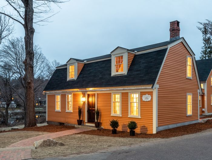 S44 E26, the finished First Period Gambrel in Ipswich, MA