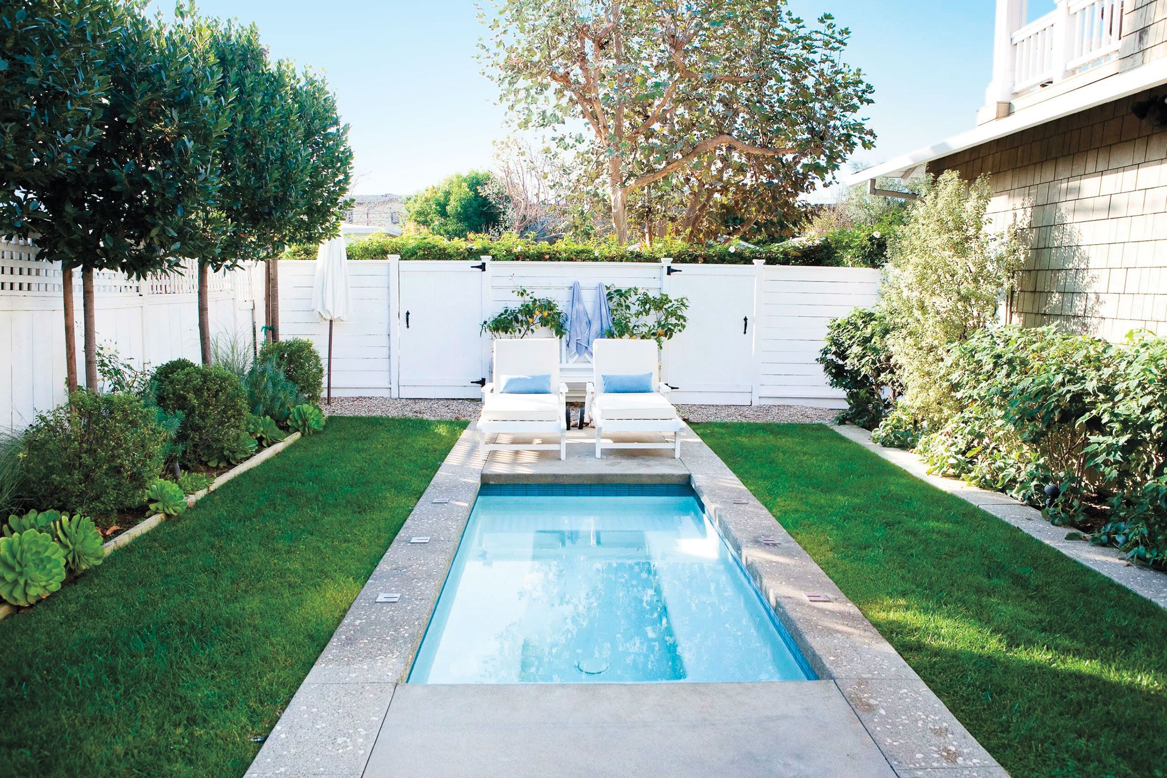 Concrete plunge pool