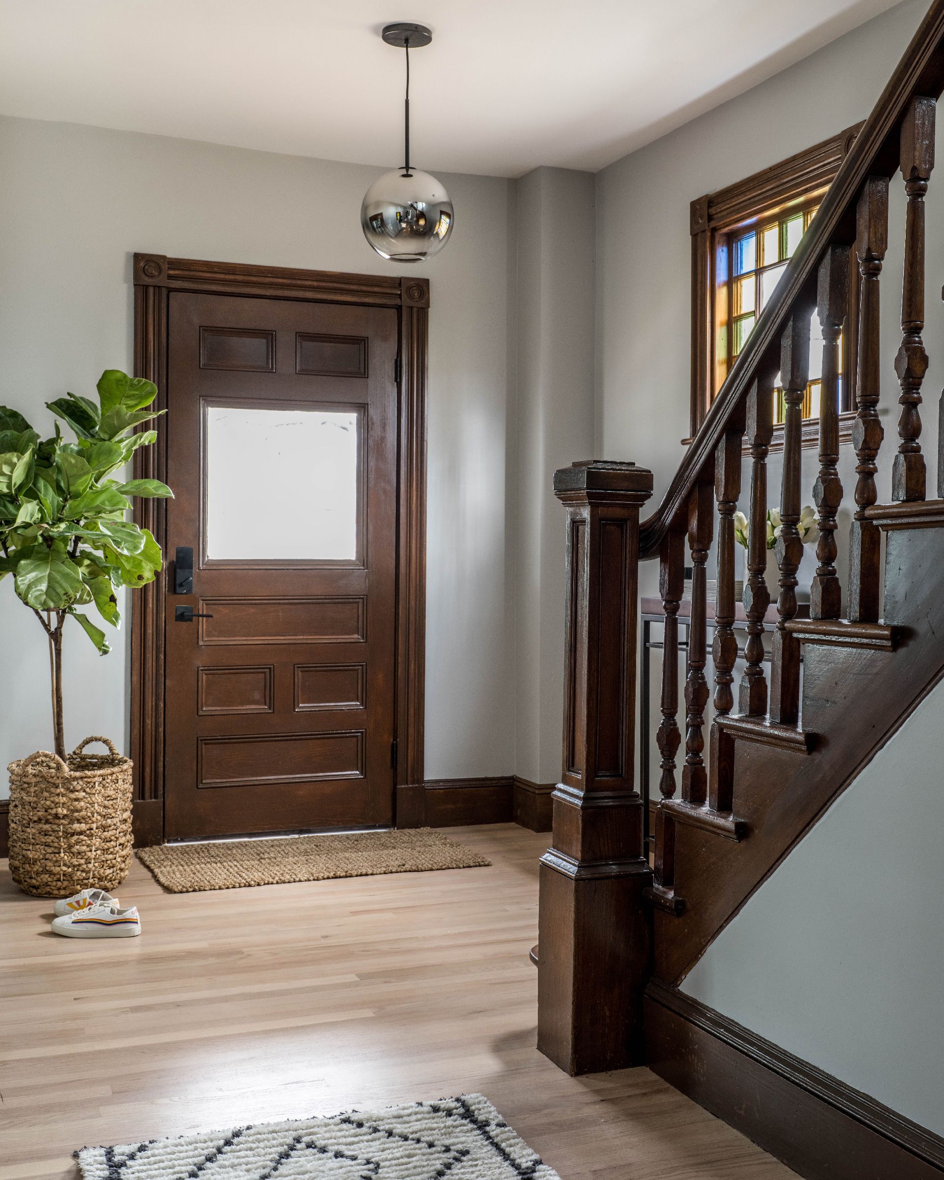 Victorian Door Casing on a front door