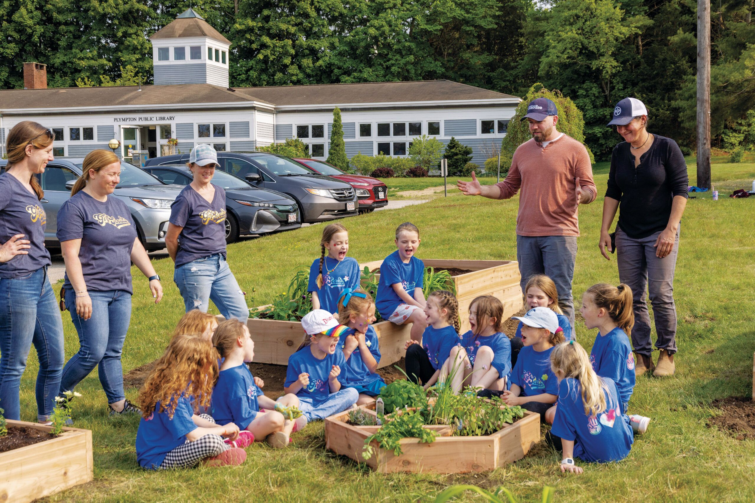 Group of girl scouts who filled the planter with herbs