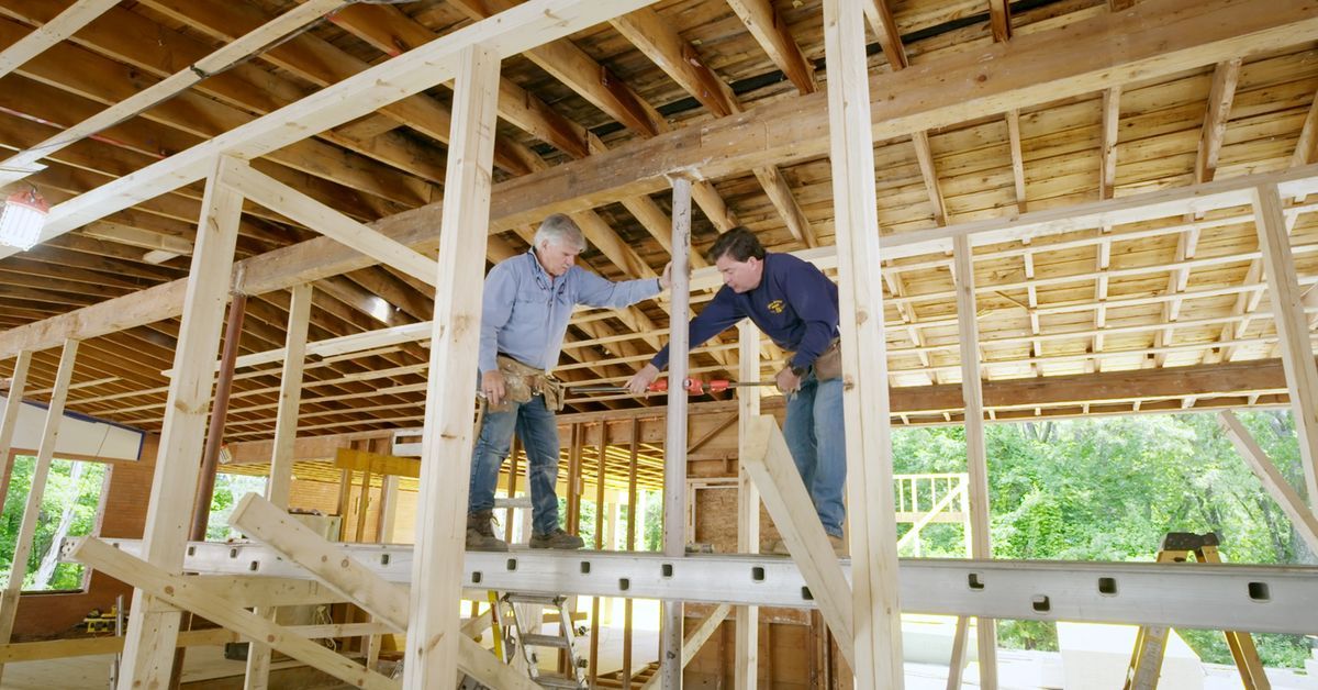 S45 E4: Tom and Charlie Silva remove a lally column