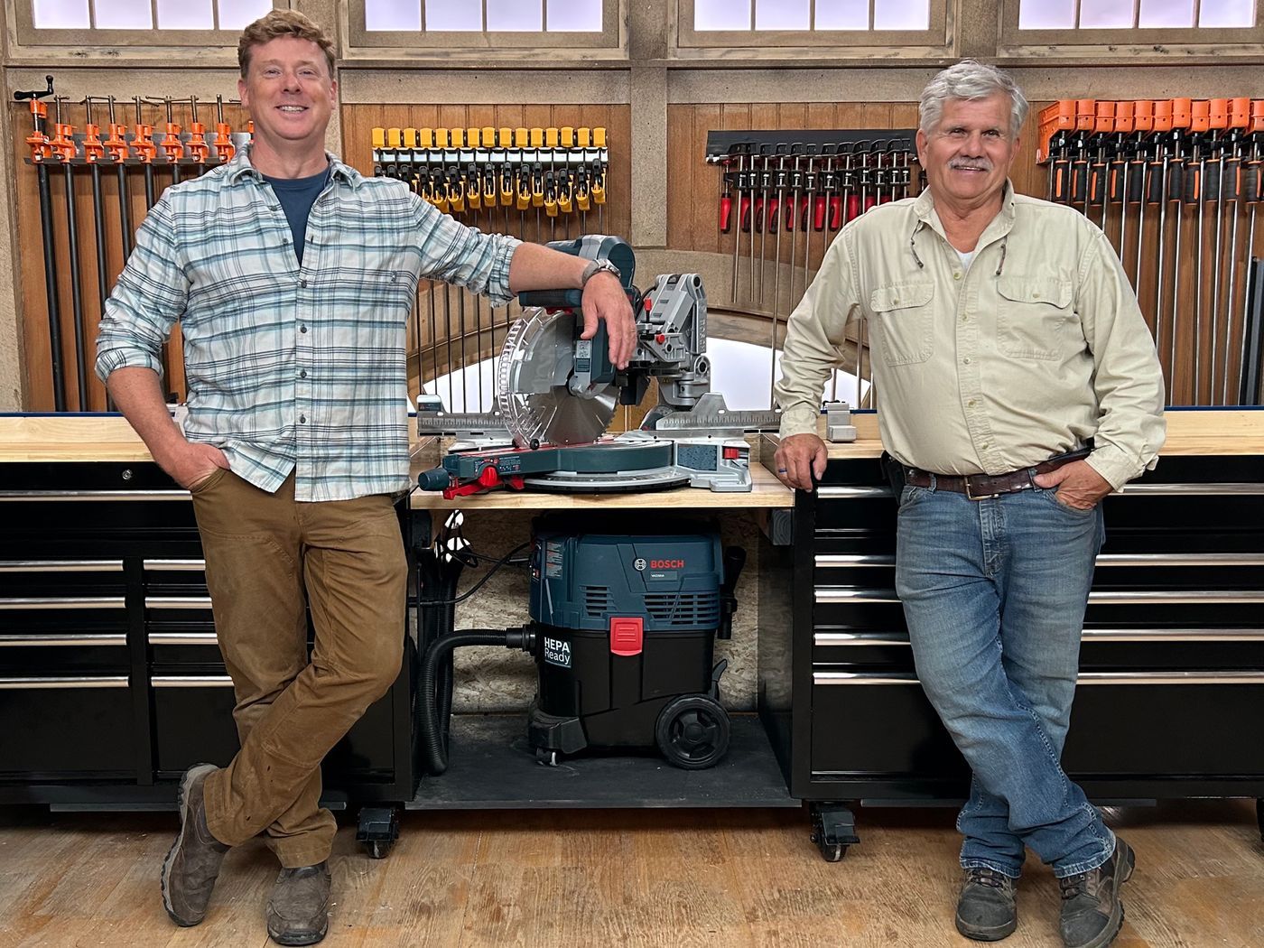 S22 E8: Tom Silva and Kevin O'Connor build a miter saw station
