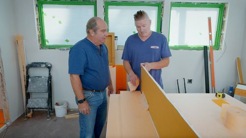 S45 E10: Richard Trethewey discusses bathroom waterproofing with tiler Mike O’Neil