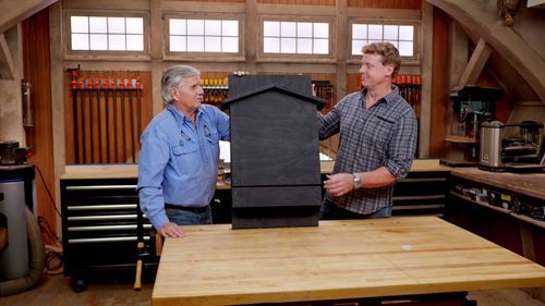 S22 E22: Tom Silva and Kevin O'Connor build a bat house