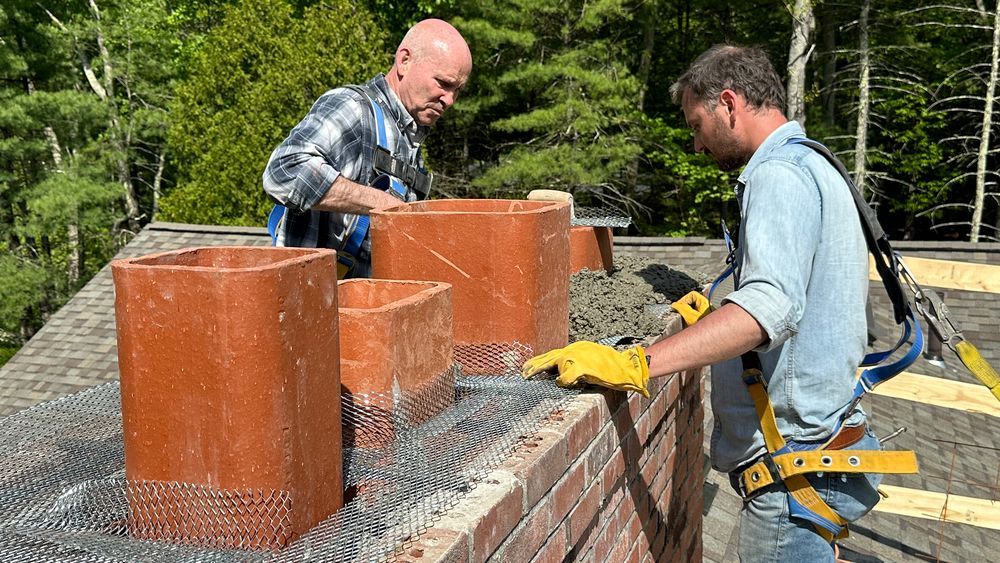 S23 E5: Mark McCullough helps with repairing a chimney cap