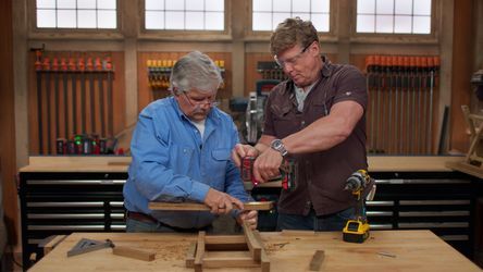 S23 E8: Tom Silva and Kevin O'Connor build an outdoor end table