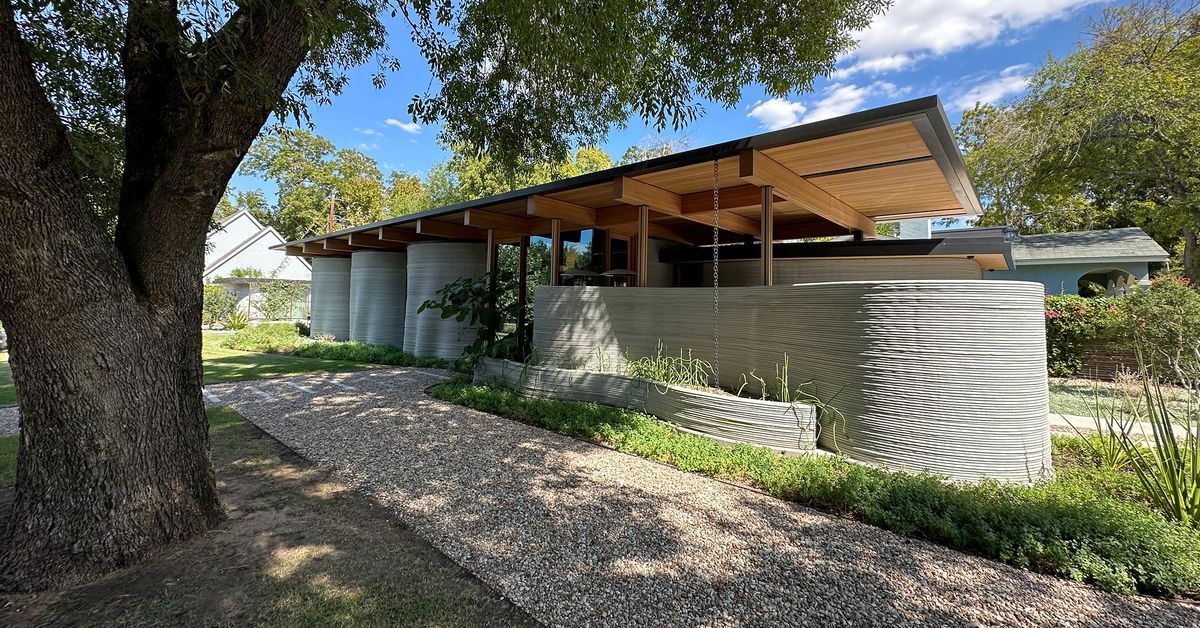 S23 E15: a 3D printed house