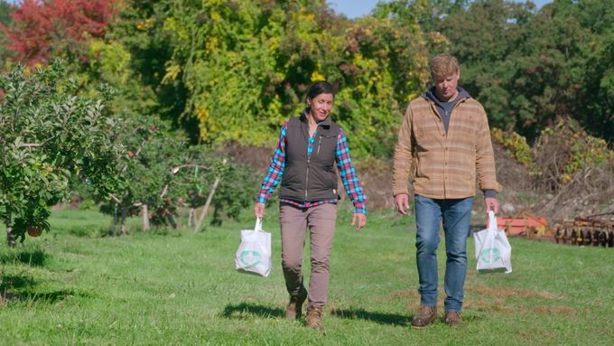 S46 E20: Jenn Nawada and Kevin O'Connor visit an orchard