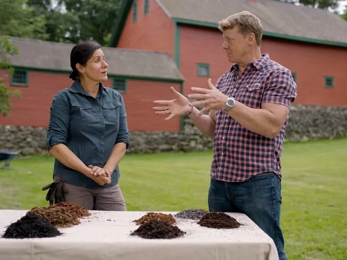 S23 E26: Jenn Nawada teaches Kevin O'Connor about mulch